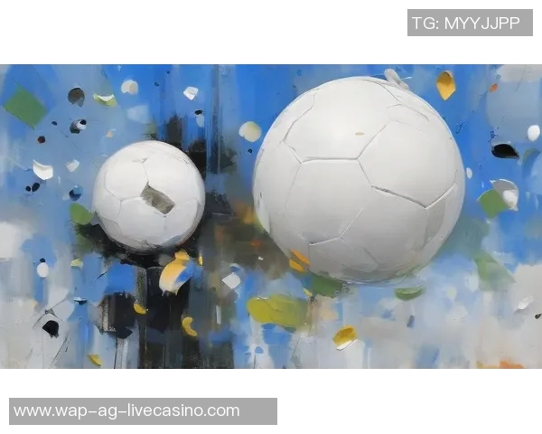 彩绘足球艺术盛宴展现球场上的创意与激情 彩绘足球艺术盛宴展现球场上的创意与激情